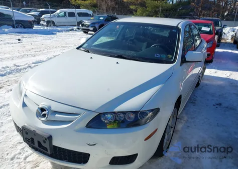 2008 Mazda Mazda6 I Sport Ve z USA, uszkodzony, nr VIN 1YVHP80C285M13196